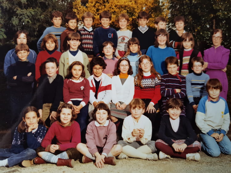 Photo de classe Notre Dame De Lorette de 1981, Ecole Notre Dame De