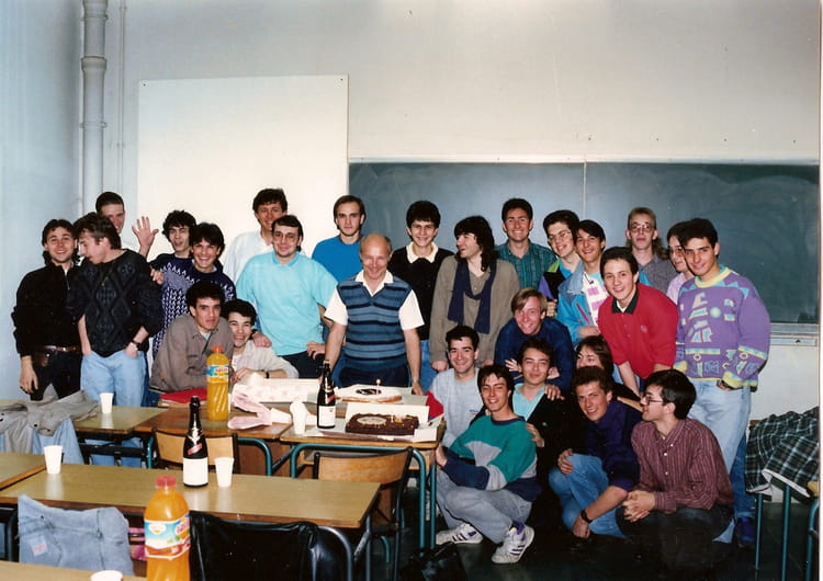 Photo de classe BTS Electronique 89-91 de 1991, Lycee Technique D'état ...