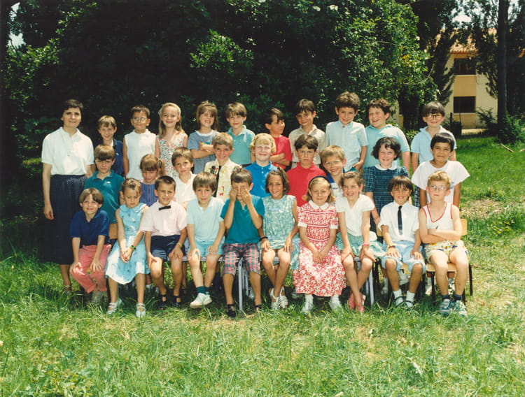 Photo de classe CP 19881989 de 1989, ECOLE SAINTE MONIQUE Copains d