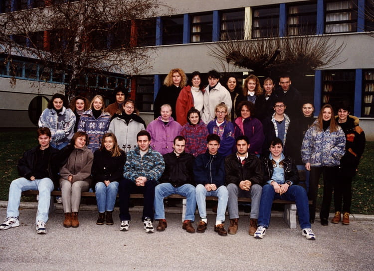 Photo de classe BTS COMPTA de 1996, Lycée Jean Moulin - Copains d'avant