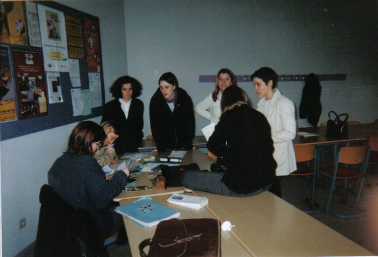 Photo de classe BTS ACTION CO de 2001, Lycée Charles De Gaulle ...