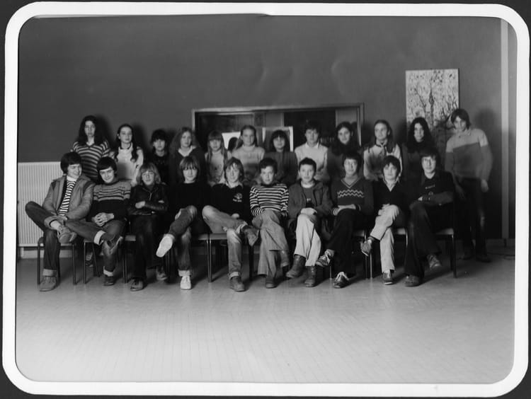 Photo de classe 4 éme 3 de 1980, Collège Bernard De Ventadour Copains