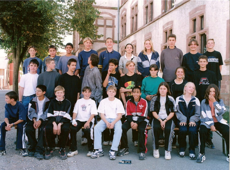 Photo de classe 3ème 3 de 1997, Collège Des Missions Africaines