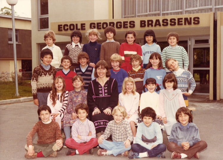 Photo de classe CE1 de 1983, ECOLE GEORGES BRASSENS - Copains d'avant