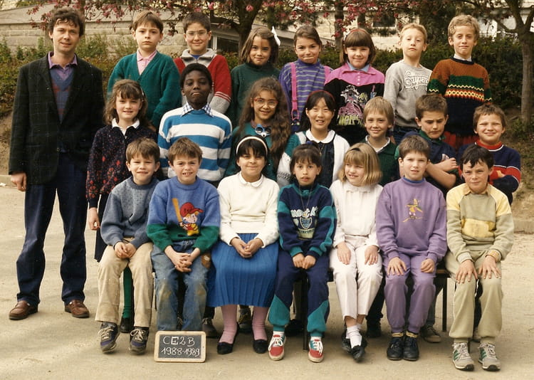 Photo De Classe Ecole Primaire CE2 De 1988 ECOLE JOHN KENNEDY 
