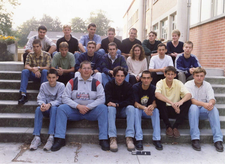 Photo de classe Term STAE A de 2001, Ecole D'agriculture Saintemaure