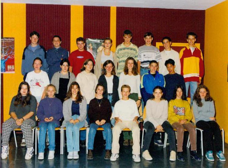 photo-de-classe-4e-de-1997-coll-ge-louis-armand-copains-d-avant