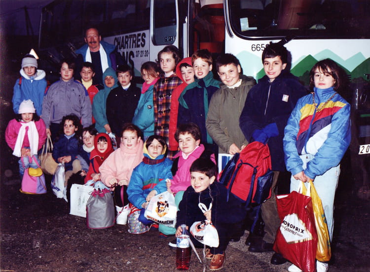 Photo De Classe CM2 De 1987 Ecole Le Mesnil Thomas Le Mesnil Thomas photo-de-classe-cm2-de-1987-ecole-le-mesnil-thomas-le-mesnil-thomas
