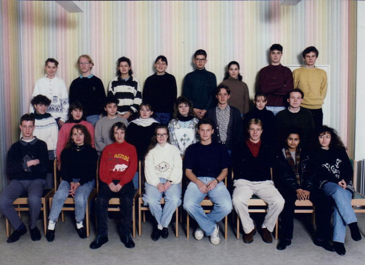 Photo de classe 1èreG2 de 1991, Lycée René Cassin - Copains d'avant