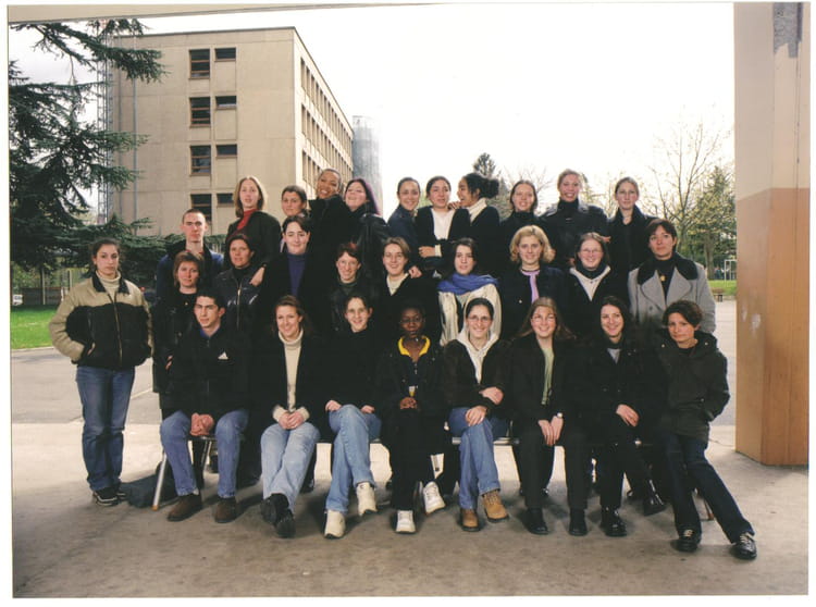 Photo de classe Tle STT ACA 751 (2000-01) de 2000, Lycée Grandmont ...