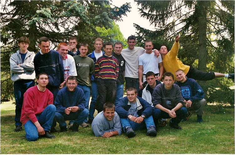 Photo de classe Bepa travaux paysager de 1999, CFA - Copains d'avant
