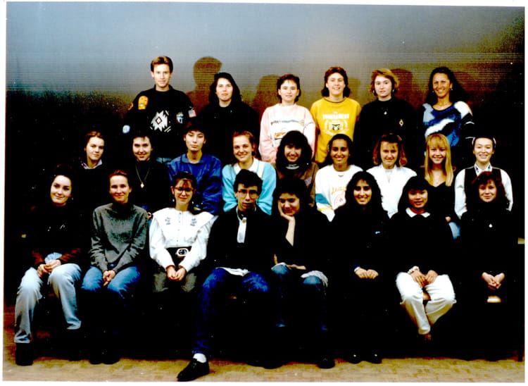 Photo de classe 1éreA2a 89/90 de 1990, Lycée Gaston Bachelard - Copains ...