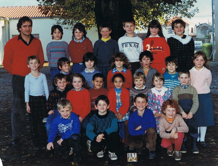 Photo de classe CE1 de 1987, ECOLE PETIT MADIEU Copains d'avant