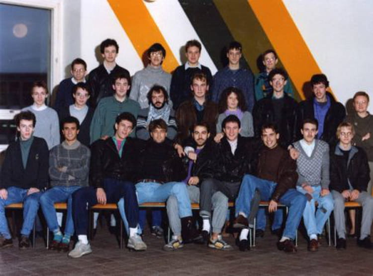 Photo de classe Bts électronique de 1990, Lycée Carnot - Copains d'avant