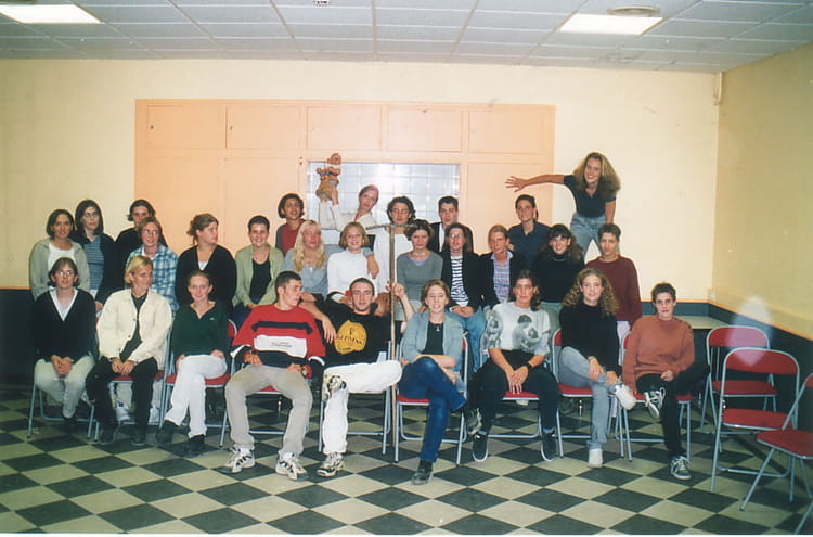 Photo de classe 1ERE ANNEE DE BTS ASSISTANTE DE GESTION PME PMI de 1999 ...