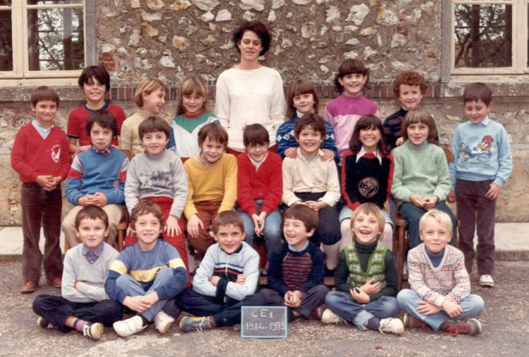 Photo de classe CE1 1984 1985 de 1984, Ecole Tremblay Les Villages