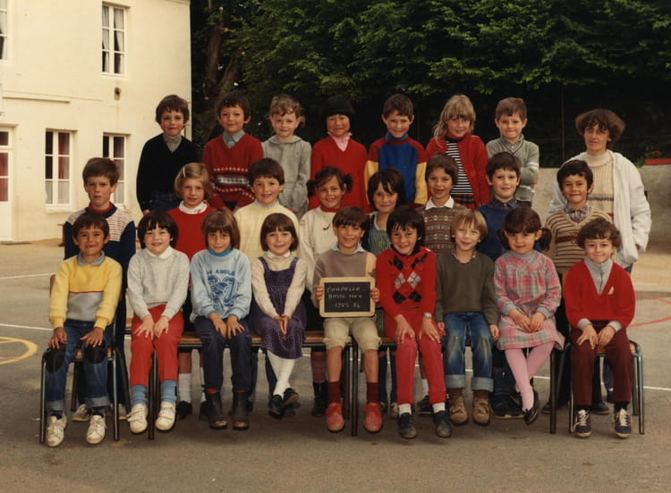 Photo de classe 1983-1984 CP de 1983, ECOLE SAINTE MARIE - Copains d'avant