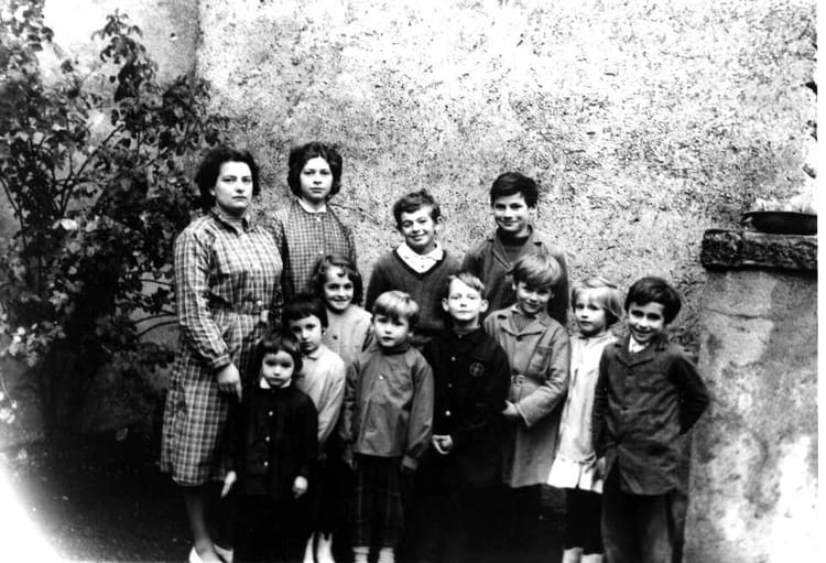 Photo de classe Ecole communale de roche les clerval de 1965, ECOLE