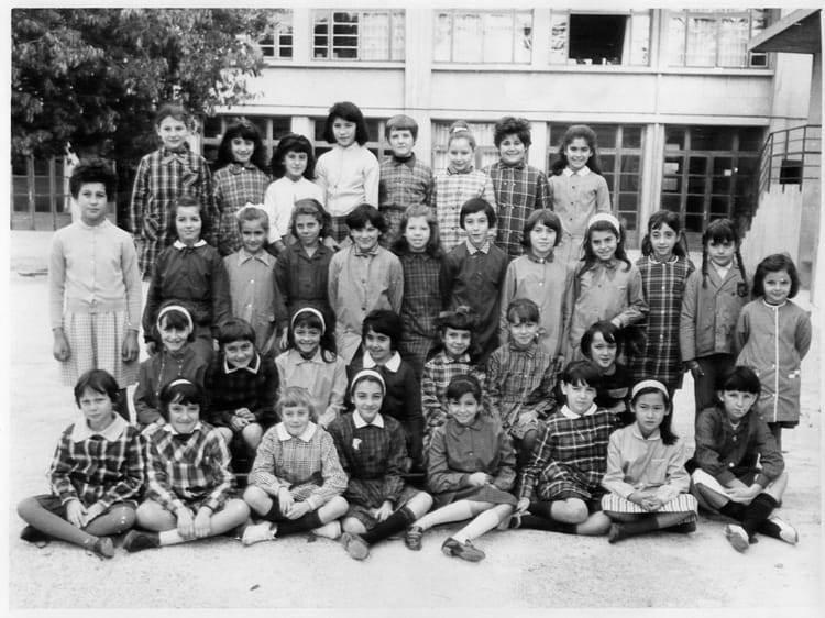 Photo de classe CE2 ? de 1965, ECOLE SAINTE MARGUERITE Copains d'avant
