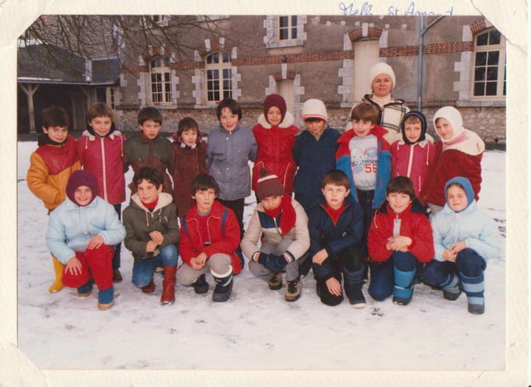 Photo de classe Ce1 de 1985, Ecole Primaire D'ouzouer Le Doyen (Ouzouer