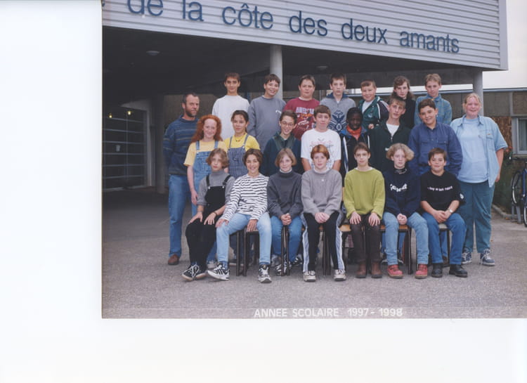 Photo de classe 5éme de 1997, Collège De La Côte Des Deux Amants