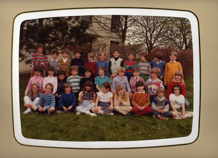 Photo de classe CE1 de 1983, ECOLE MICHEL ORDENER Copains d'avant