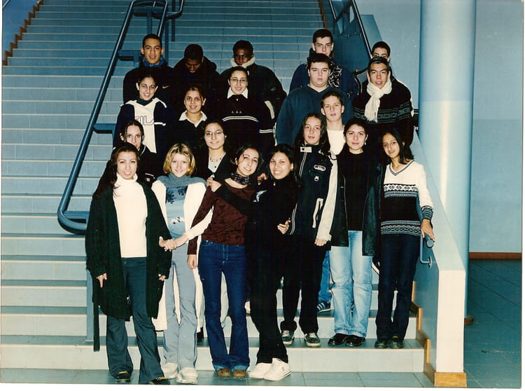 Photo de classe Tp2 de 2001, Lycée Guillaume Fichet Copains d'avant