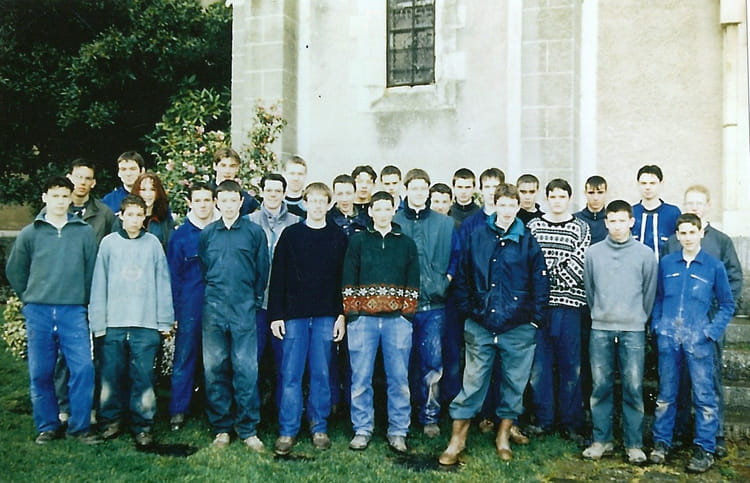 Photo de classe Terminal bepa travaux paysagers de 2000, Ecole