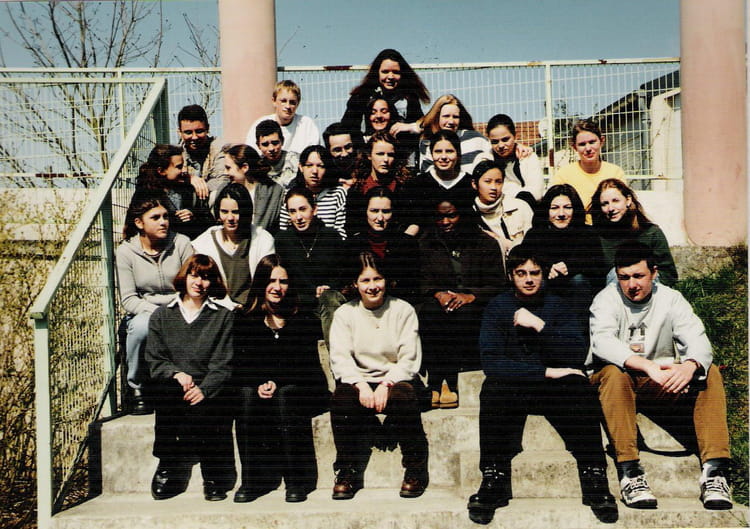 Photo de classe 1re ES 1 de 1998, Lycée Louise Michel - Copains d'avant