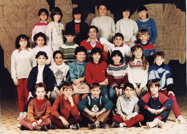 Photo De Classe 6 me De 1985 Coll ge Ennemond Richard Copains D avant Photo De Classe 6 me De 1985 Coll ge Ennemond Richard Copains D avant