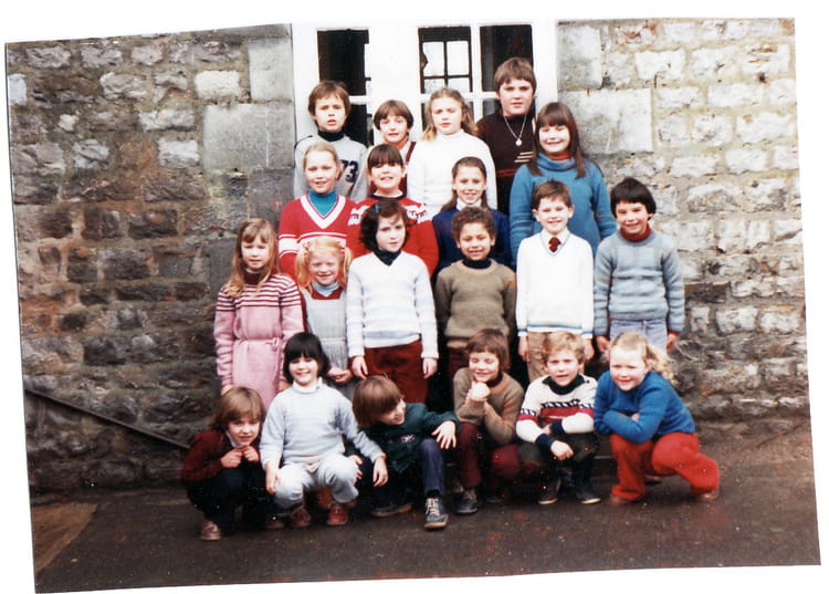 Photo de classe Du cp au cm2 de 1983, ECOLE PRIMAIRE - Copains d'avant