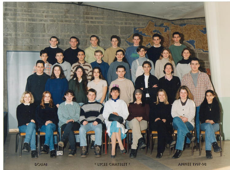 Photo de classe TS4 de 1997, Lycée Albert Châtelet Copains d'avant