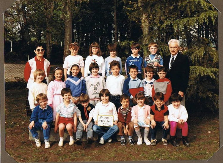 Photo de classe CP1 de 1986, ECOLE SAINTE MARIE - Copains d'avant