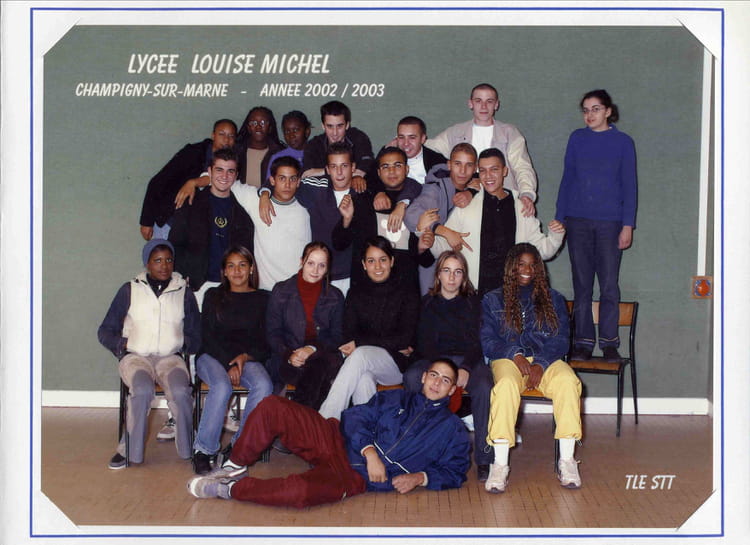 Photo de classe Terminale STT2002-2000 de 2002, Lycée Louise Michel ...