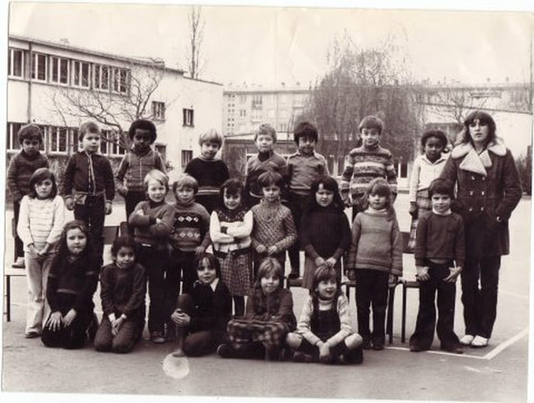 Photo de classe école primaire de 1981, ECOLE GEORGES BRASSENS ...
