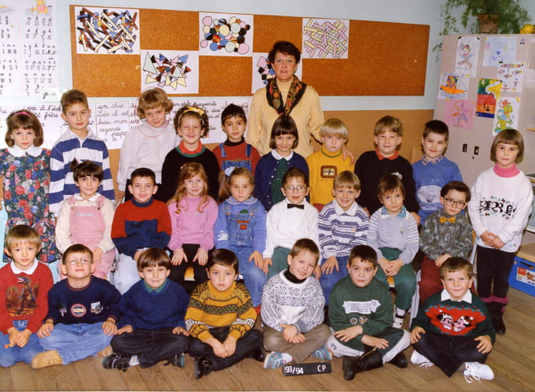 Photo de classe CP de 1993, Ecole La Sainte Famille (Toul) Copains d