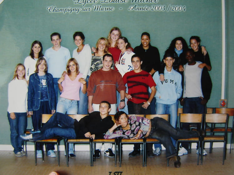 Photo de classe Terminal STT de 2003, Lycée Louise Michel - Copains d'avant