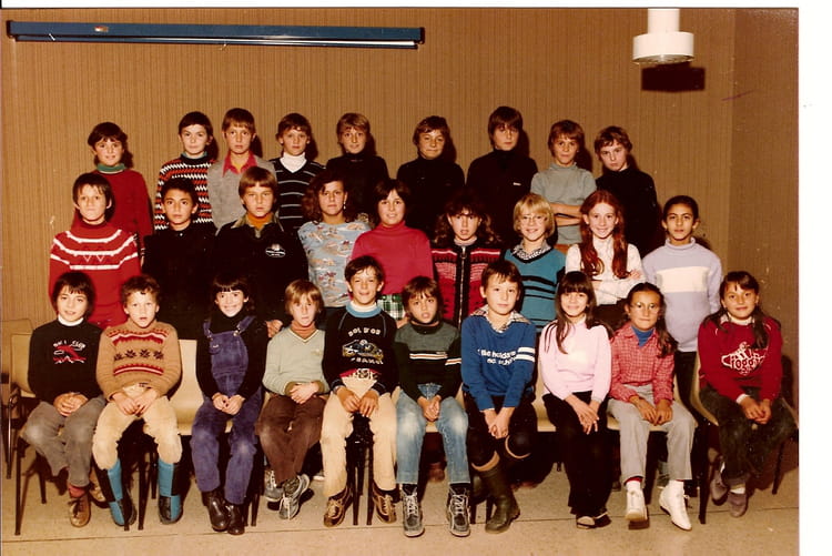 Photo de classe Cm2 de 1980, Ecole Marcel Pagnol (Pont Saint Esprit