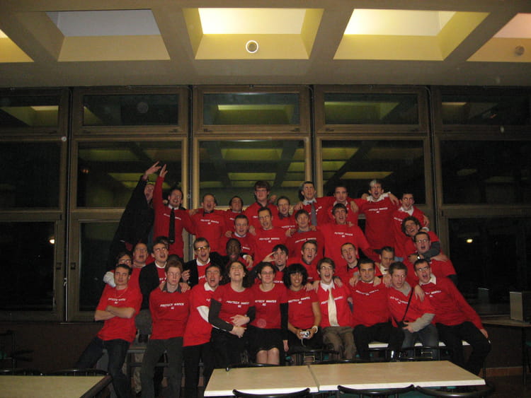 Photo de classe Promo 2005-2008 GE de 2008, Ecole Polytechnique De L ...