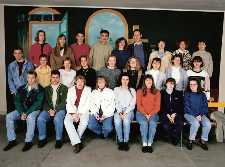 Photo de classe BTS Compta 2eme année de 1992, Lycée Louis Pergaud ...