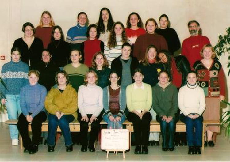 Photo de classe BTS AD 2 de 2002, Lycée Jean Dautet - Copains d'avant