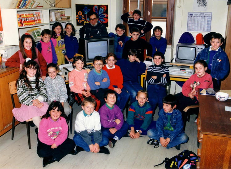 Photo de classe CM2 (1990-1991) de 1991, ECOLE PRIMAIRE - Copains d'avant