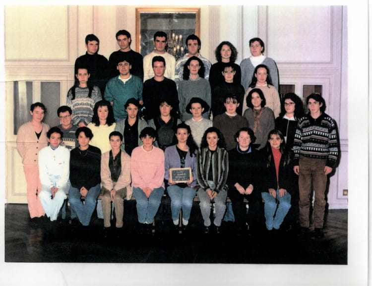 Photo de classe Bts compta 1ere année de 1994, LYCEE ST SAUVEUR SECTION ...
