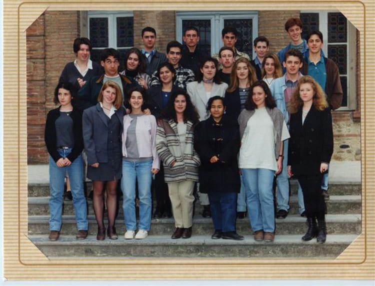 Photo de classe BTS commerce international de 1996, Lycée Notre-dame Du ...