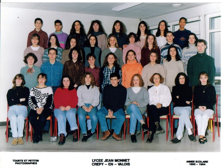 Photo de classe 1ère ES de 1994, Lycée Jean Monnet - Copains d'avant