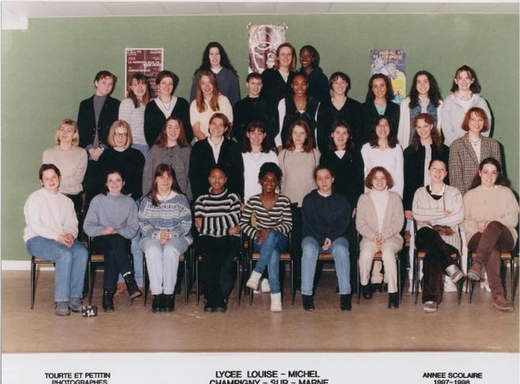 Photo de classe Terminale 10 de 1998, Lycée Louise Michel - Copains d'avant