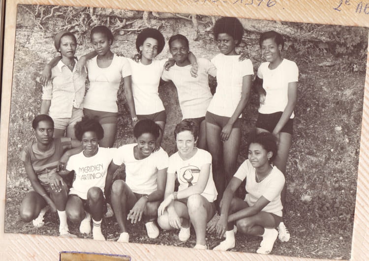 Photo De Classe Seconde AB 2 2 De 1975 LYCEE VICTOR SCHOELCHER photo-de-classe-seconde-ab-2-2-de-1975-lycee-victor-schoelcher