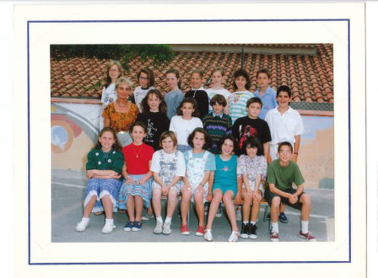 Photo de classe CM2 de 1992, ECOLE MAURICE PLANTIER Copains d'avant