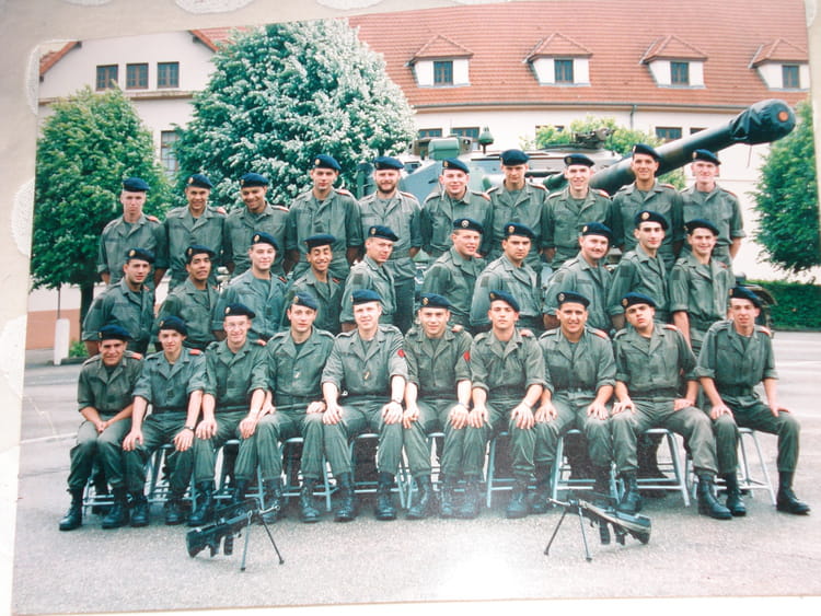 Photo de classe L'armée 1ere RA de 1994, 1er Régiment D'artillerie Copains d'avant