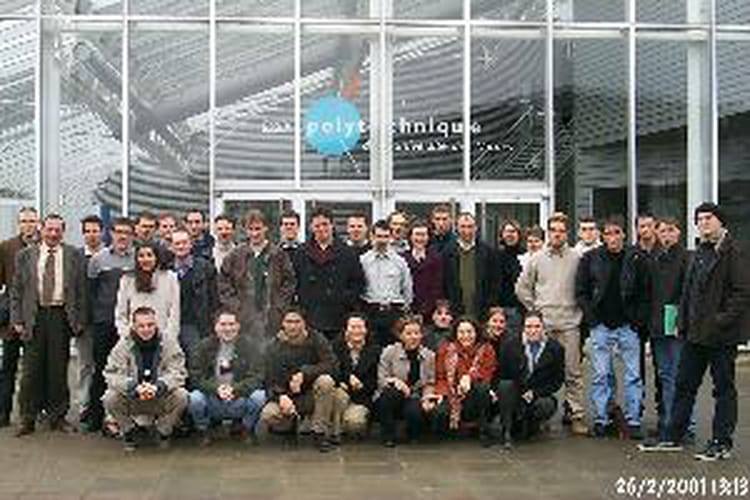Photo de classe Promo 2001 TE de 2001, Ecole Polytechnique De L ...